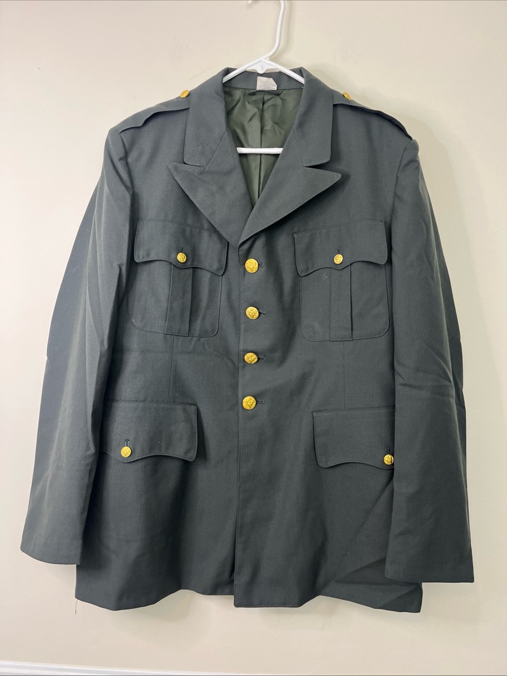 Vintage Men’s Green Army Coat Jacket Size 46R Heavy Wool Blend